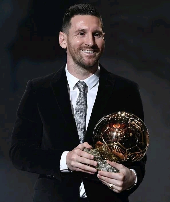 普利希奇近3个赛季意甲直接参与48球，追平劳塔罗并列第一