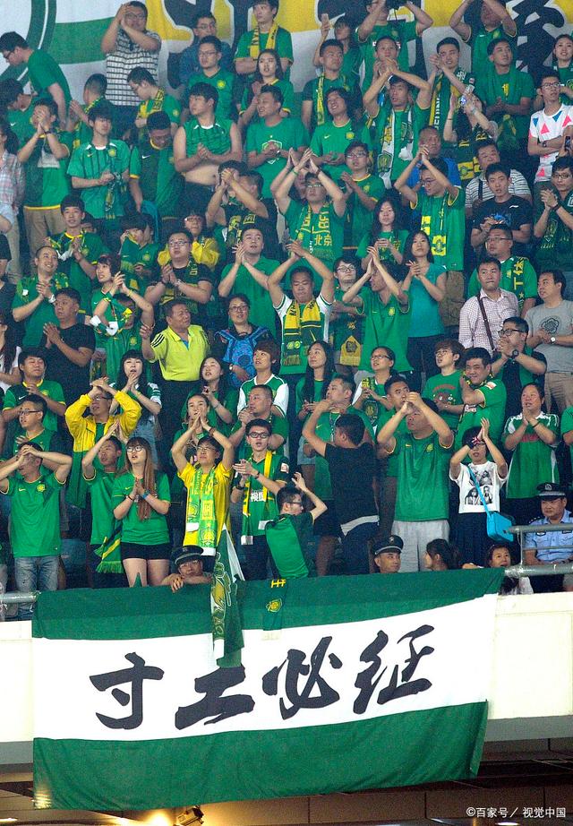 卡拉格：利物浦必须冬窗购买一名中后卫，队内储备已岌岌可危