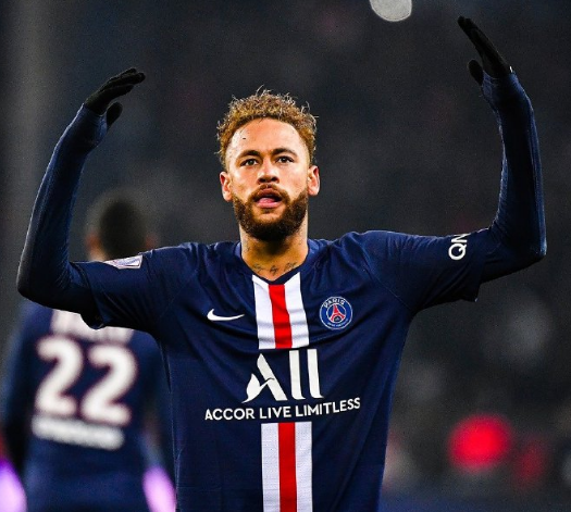 科克达成西甲500场里程碑，成代表单一球队第七人